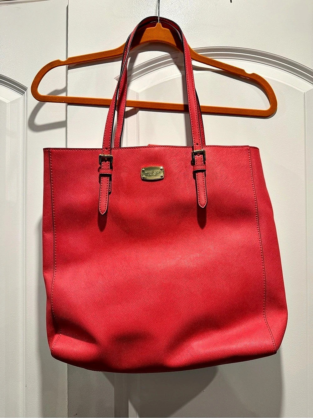 Michael Kors Jet Set Travel Saffiano Leather Tote Leather Tote in Watermelon